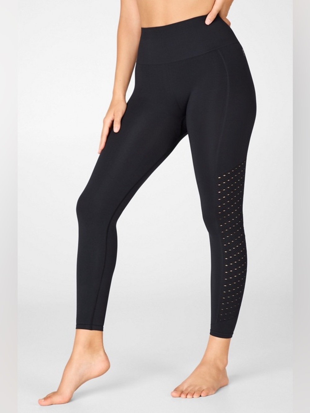 Fabletics Sync Seamless High-Waisted 7/8 Leggings Black Women’s Size Medium